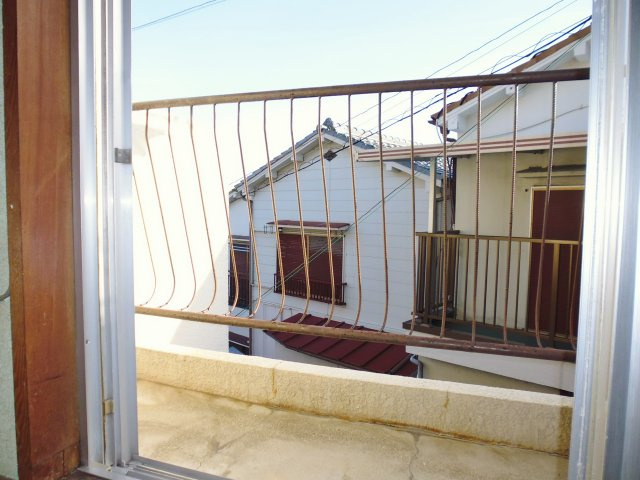 塩屋グリーンハイツ1のバルコニー