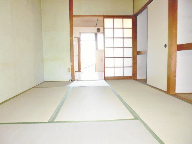 塩屋グリーンハイツ1の和室