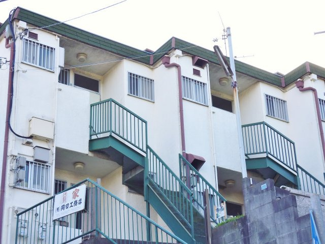 塩屋グリーンハイツ1の外観