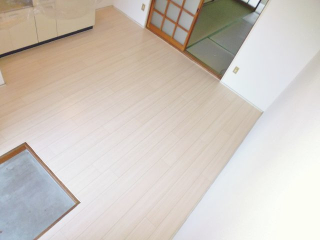 塩屋グリーンハイツ1の居間・リビング