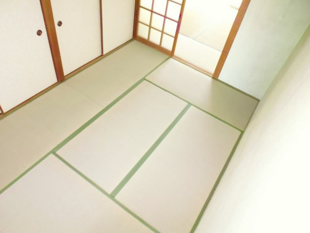 塩屋グリーンハイツ1の和室