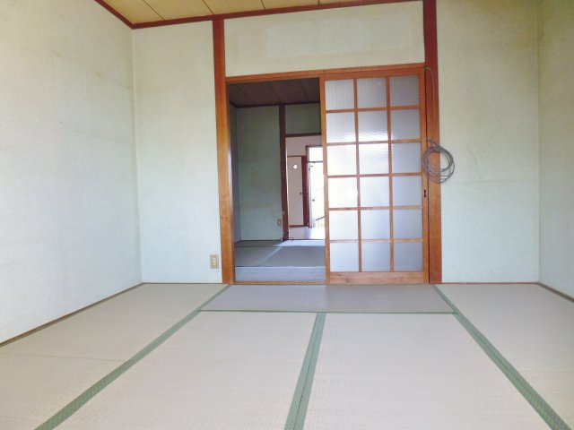 塩屋グリーンハイツ1の和室