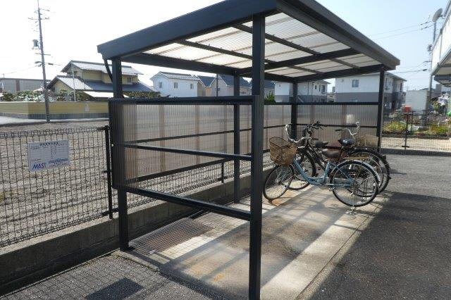 ニューサンホーム日吉Ｇのその他共用部分|自転車置き場