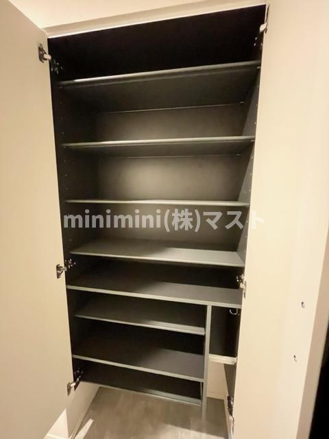 シスネ難波宮の収納