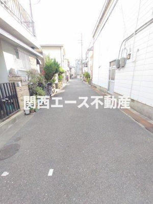 【周辺】 | ブリリアントロック