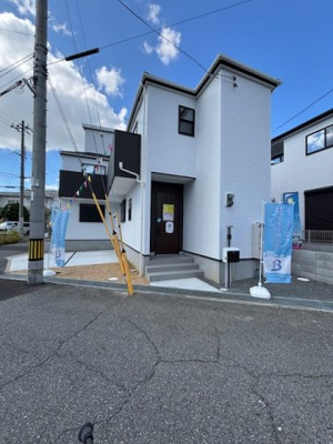 【前面道路含む現地写真】 | 神戸市西区北別府４丁目　新築戸建1号棟　仲介手数料無料！ | 西区北別府4　新築1号棟　仲介手数料無料！