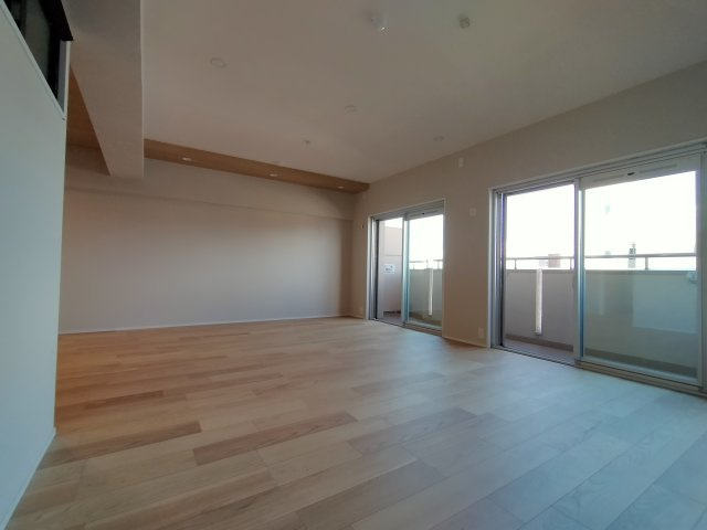 【洋室】 | 鶴見緑地コーポ