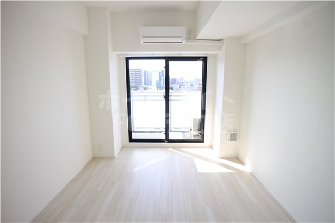 【寝室】 | S-RESIDENCE大阪九条North | 寝室です