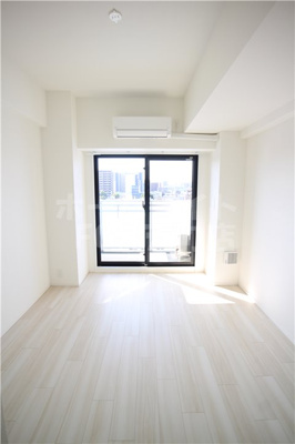 【居間・リビング】 | S-RESIDENCE大阪九条North | 居間です