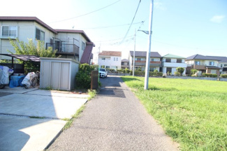 【前面道路含む現地写真】