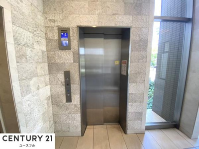 【その他共用部分】 | サンメゾン三国ヶ丘ゲート | 綺麗な共用エレベーター