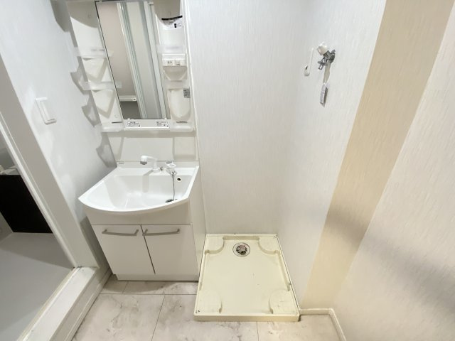 Eris新松戸の洗面所
