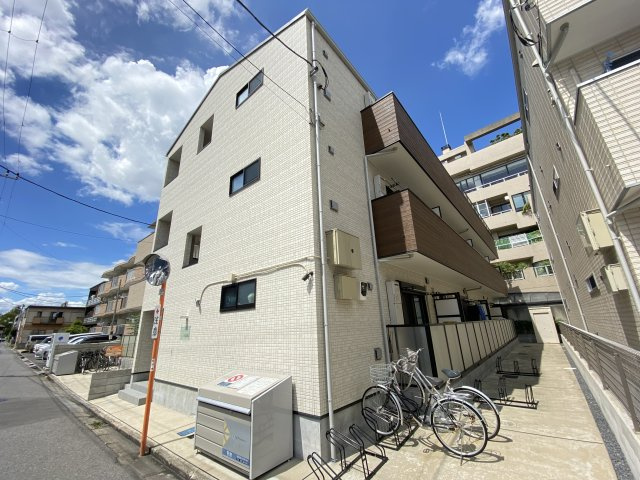 Eris新松戸の外観