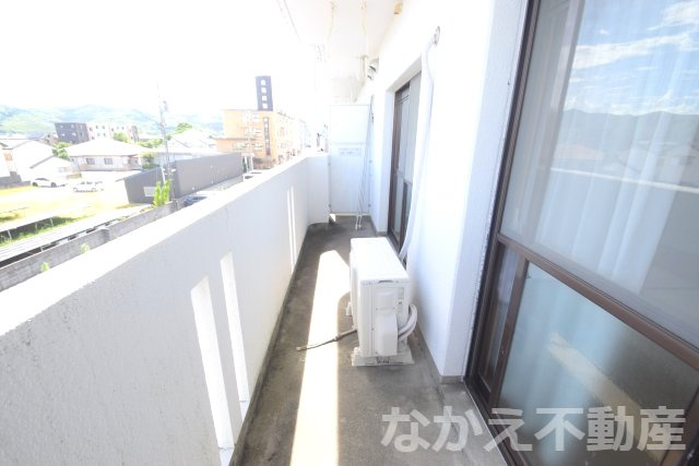 【バルコニー】 | 広々としたバルコニーです