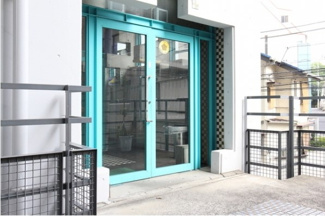 【エントランス】