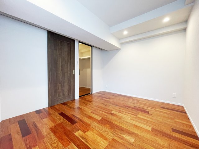 【洋室】 | プライムフィット中目黒