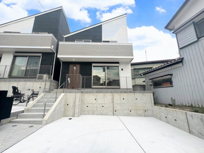 【駐車場】 | ◇◆上山2丁目新築戸建◆◇ | ◆住宅ローンのご相談や周辺環境のご案内も含め、ローンに詳しい、地元に詳しいスタッフがお出迎えさせていただきます。お気軽にご相談ください。