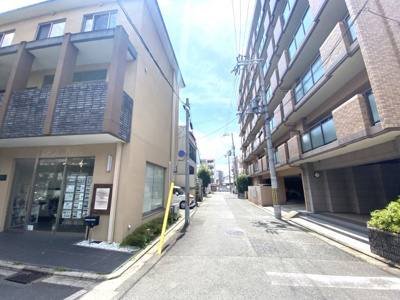  | 北大路通り沿い角地　【RC造 デザイナーズ住宅】※収益２物件付き