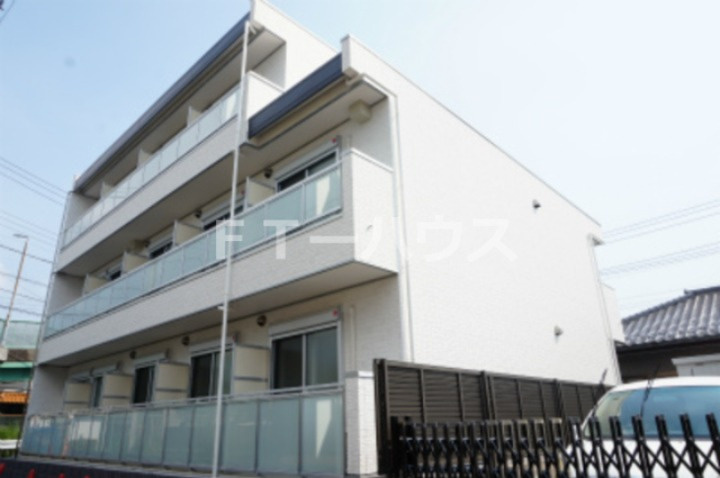 千葉市花見川区幕張町３丁目の賃貸マンションの外観