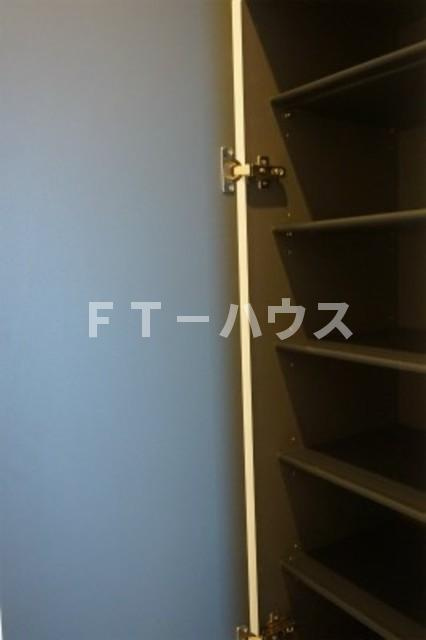 千葉市花見川区幕張町３丁目の賃貸マンションの収納