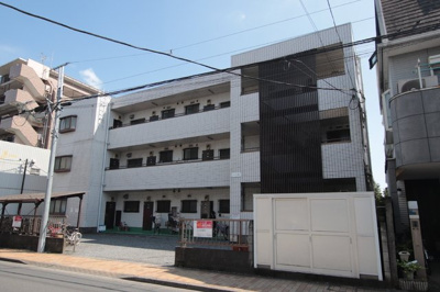★外観タイル貼り３階建マンション★
