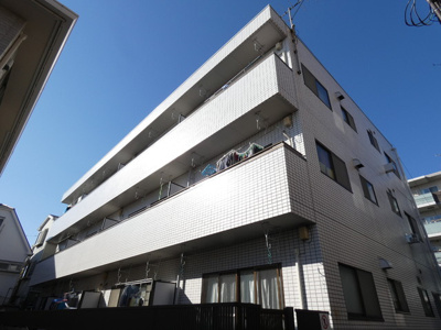 ★「山中住宅」バス停徒歩3分　バス利用便利★