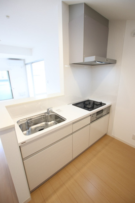 ３口ガスコンロ付きシステムキッチン