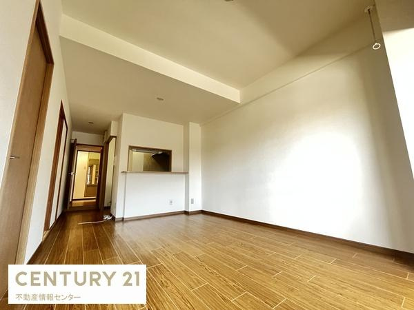 【居間・リビング】 | ベルデフラッツ九条