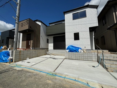 【前面道路含む現地写真】 | 神戸市西区北山台2丁目　新築戸建3号棟　仲介手数料無料！ | 西区北山台2　新築3号棟　仲介手数料無料！