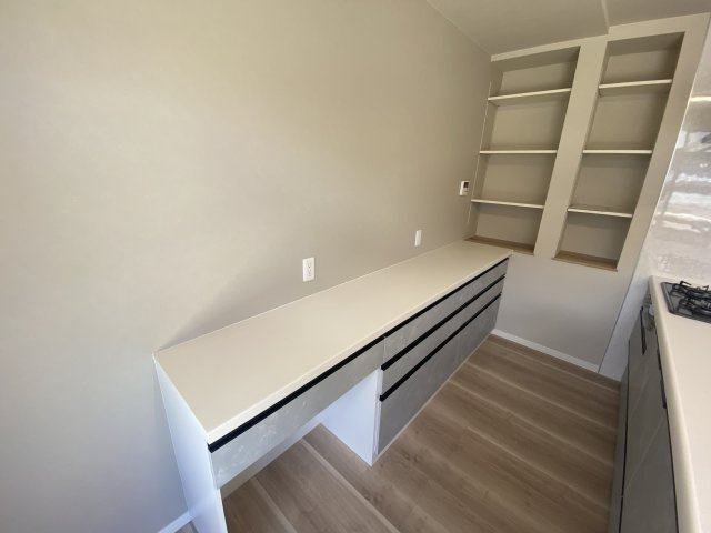 【キッチン】 | 合志市豊岡 戸建 | ☆キッチンの収納スペースも充実しています！調味料や食器を管理出来そうです☆