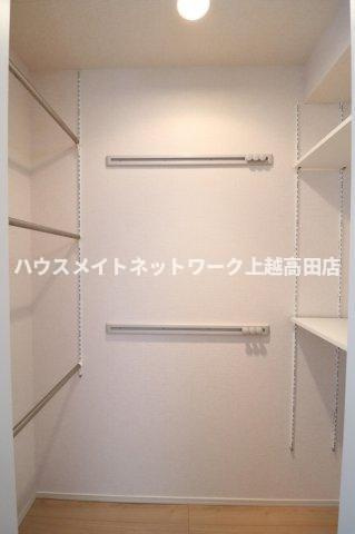 アネシス駅南の収納|クローゼット