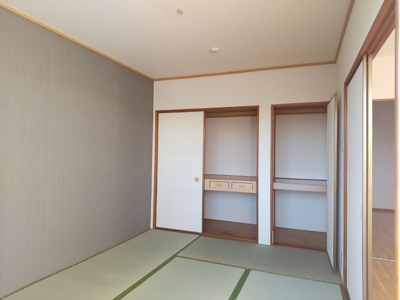 【洋室】 | ヴィラモデルナC | ※同物件・反転タイプの写真です。