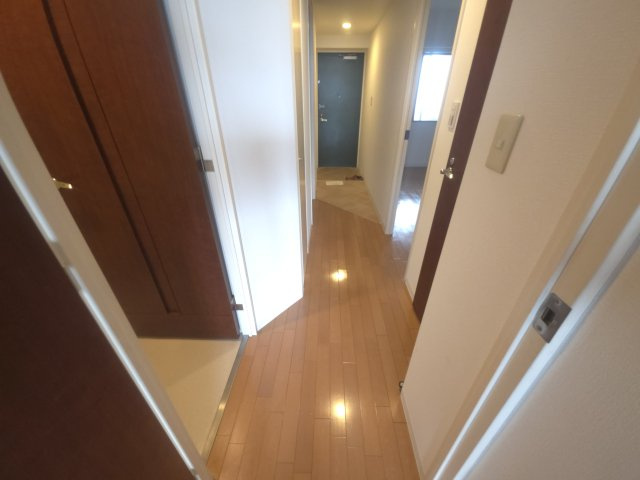 LANAI T GADENの内装