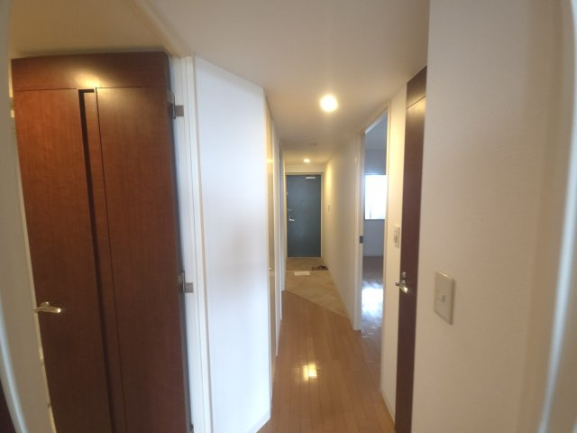 LANAI T GADENの内装