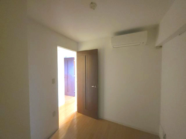 LANAI T GADENのその他