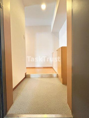 【玄関】 | アースブルージュ