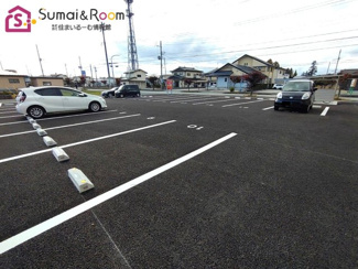 【駐車場】