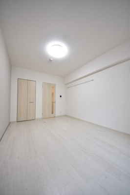 【寝室】 | リベルタ元町通