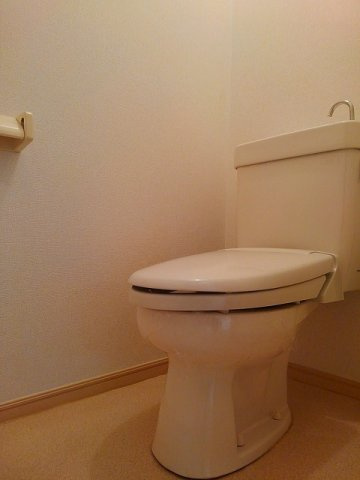 エルディム西塚Ｂのトイレ|トイレです