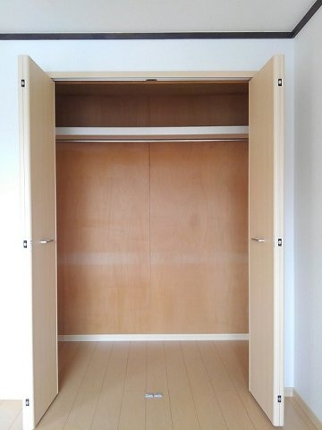 エルディム西塚Ｂの収納|大きなものも収納できそうです