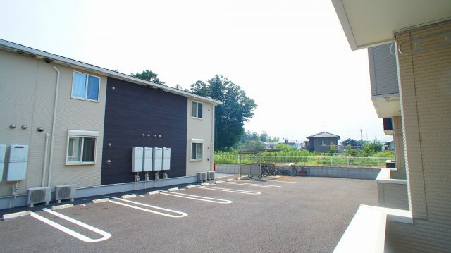 ブリッサＢの駐車場