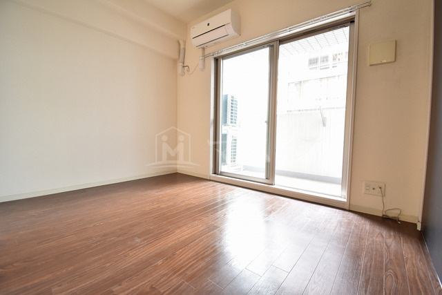 ラナップスクエア堺筋本町の居間・リビング