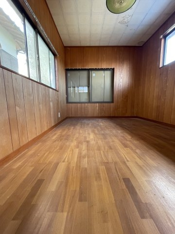 二丈武１丁目　戸建の洋室|２階洋室