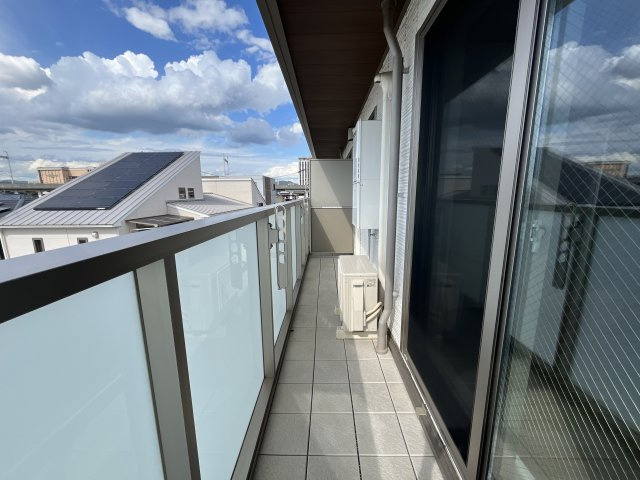 casa nobleのバルコニー