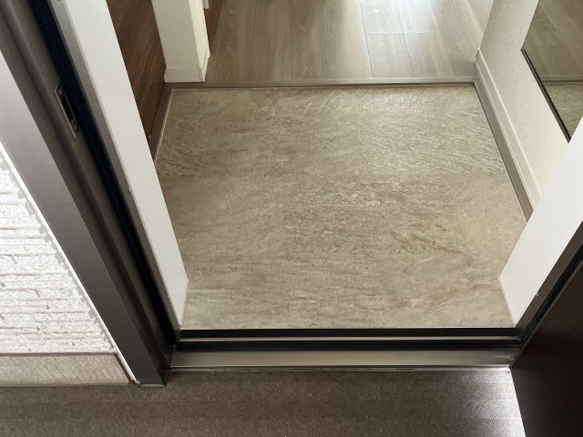 casa nobleの玄関