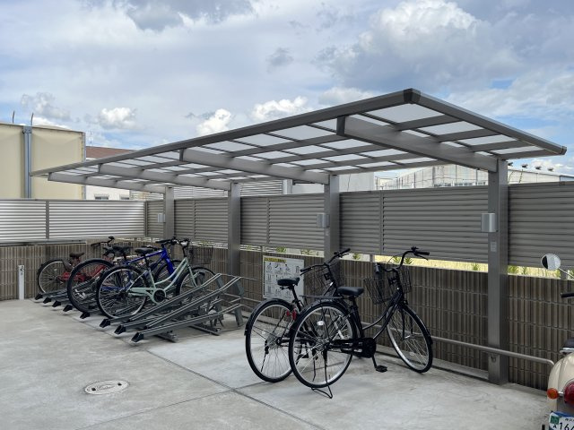 casa nobleの駐車場