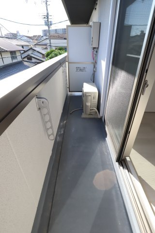 NIKE城東関目のバルコニー