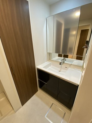 【洗面所】 | Cayman