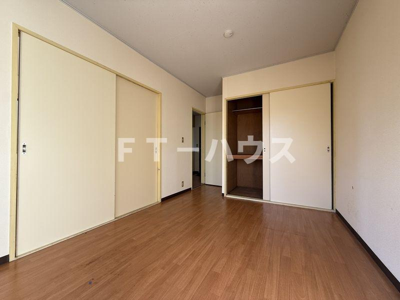 ハイネスハザマの寝室