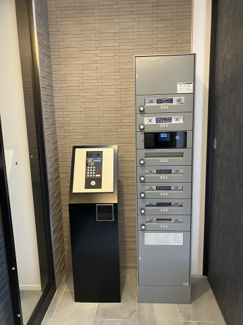 【その他共用部分】 | 宅配ボックス完備！